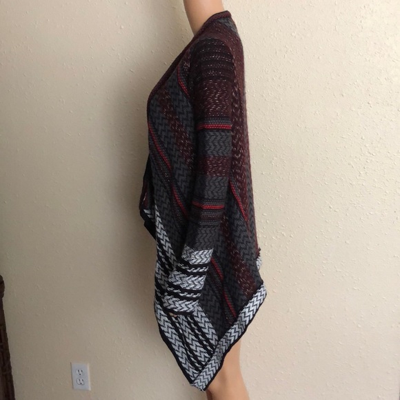 Maurices Sweater - Picture 2 of 10